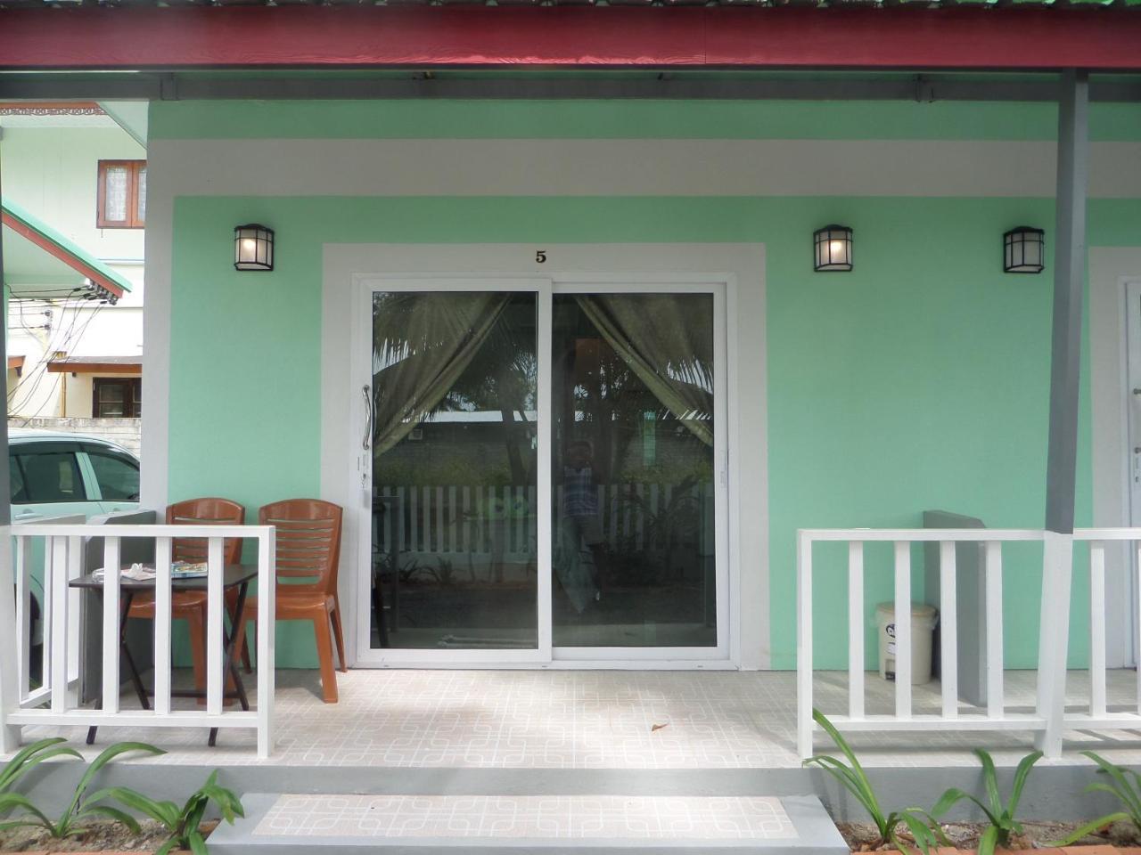 Hotel Lanta Triple Novel Ko Lanta Exterior foto